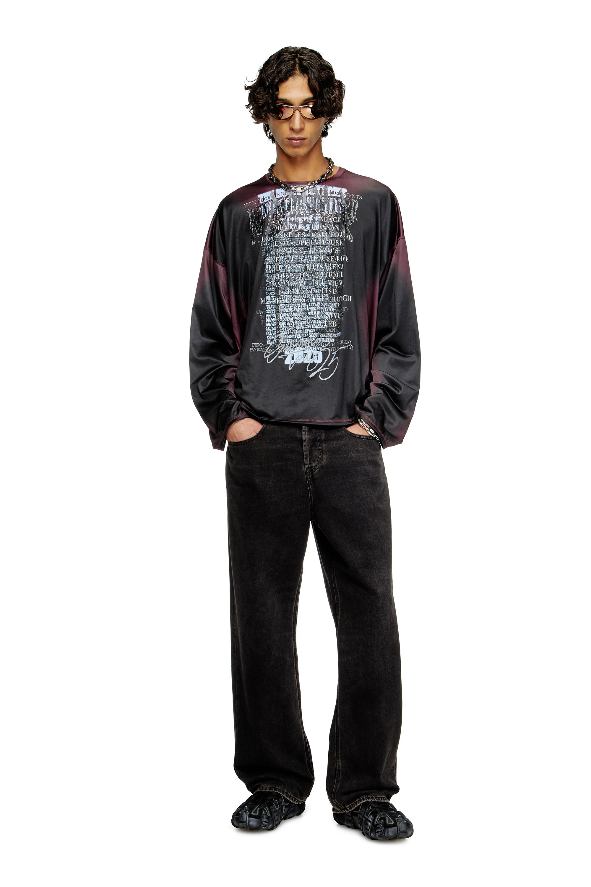 Diesel - T-OLAVI-AA, Unisex Langarm-Tech-T-Shirt aus Jersey mit Text-Print in Schwarz/Violett - 1