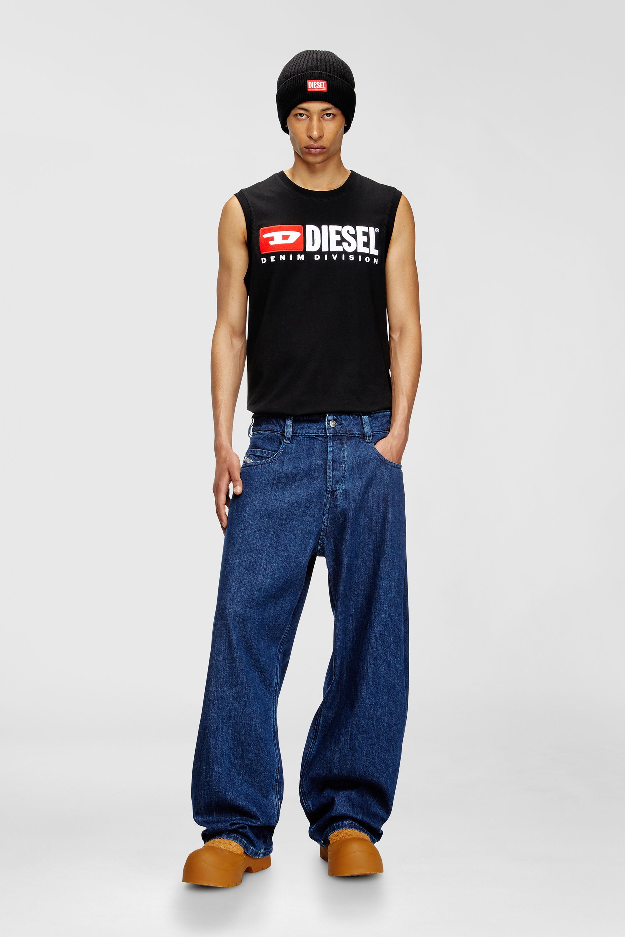 Diesel - Unisex Relaxed Jeans 1997 D-Enim-M 0DBDX, Dunkelblau - 1