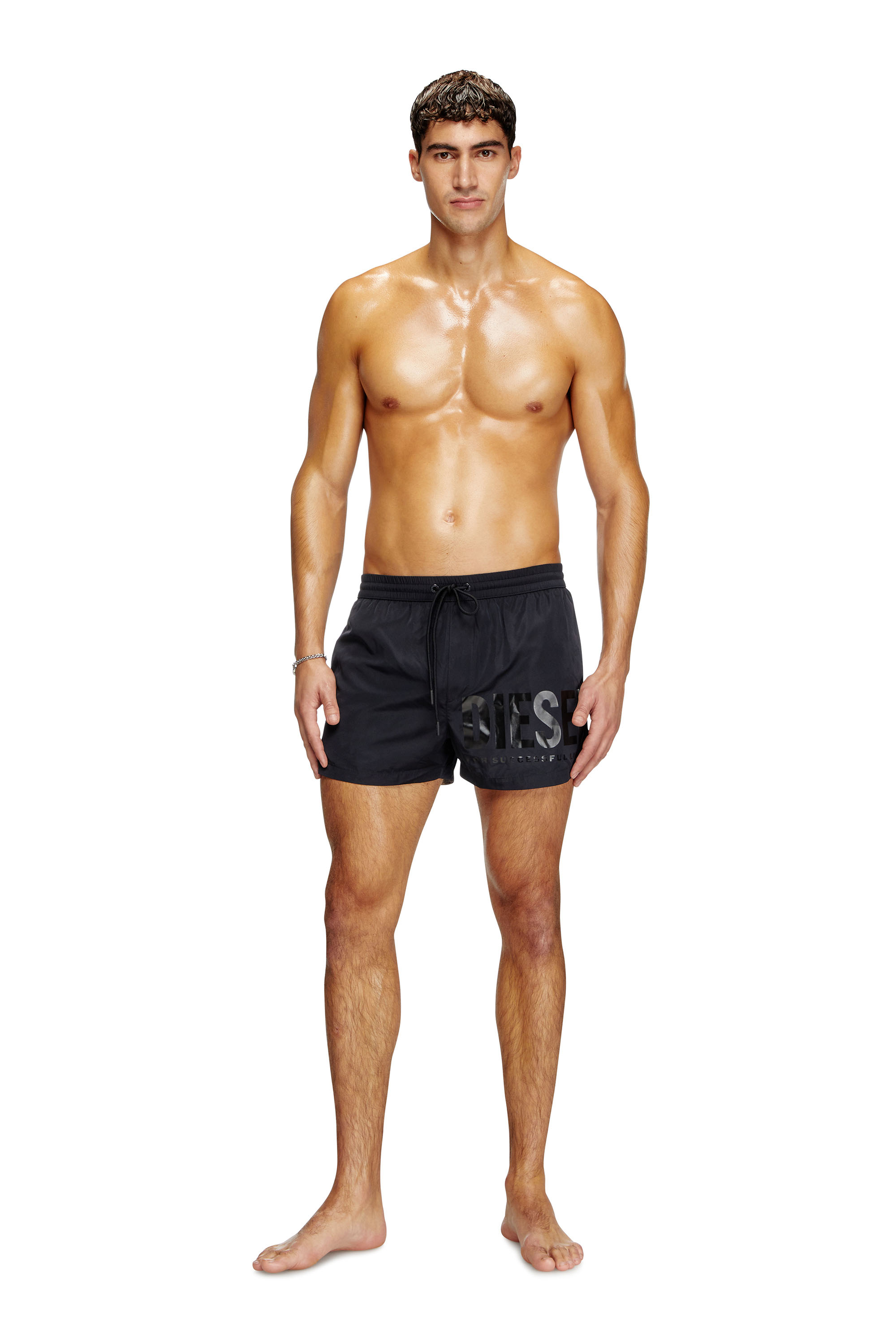 Diesel - MARIO-34-D-CORE, Herren Badeshorts mit Logo-Print in Schwarz - 1