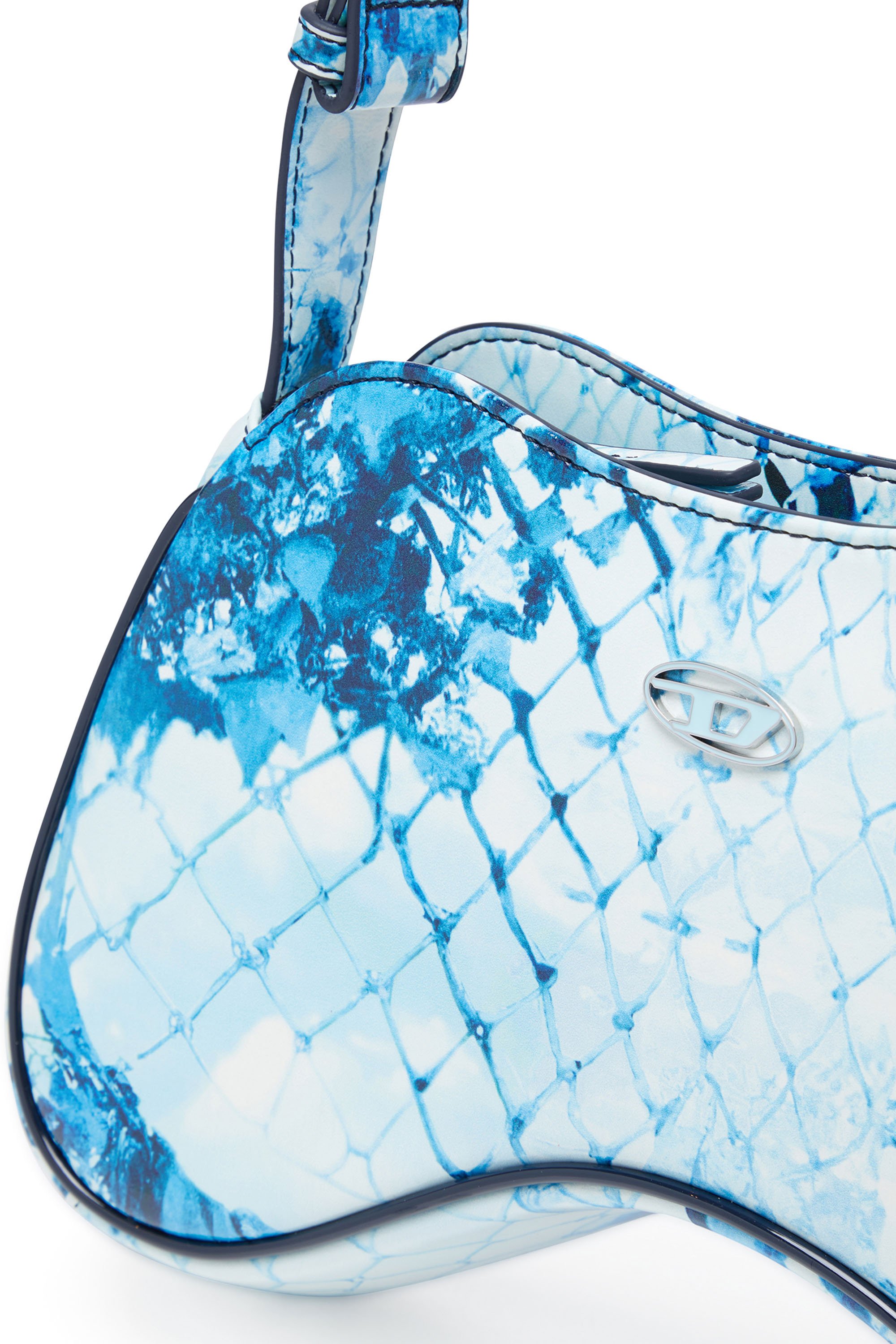 Diesel - PLAY SHOULDER, Damen Play-Schultertasche mit glänzendem PU-Print in Blau - Image 6