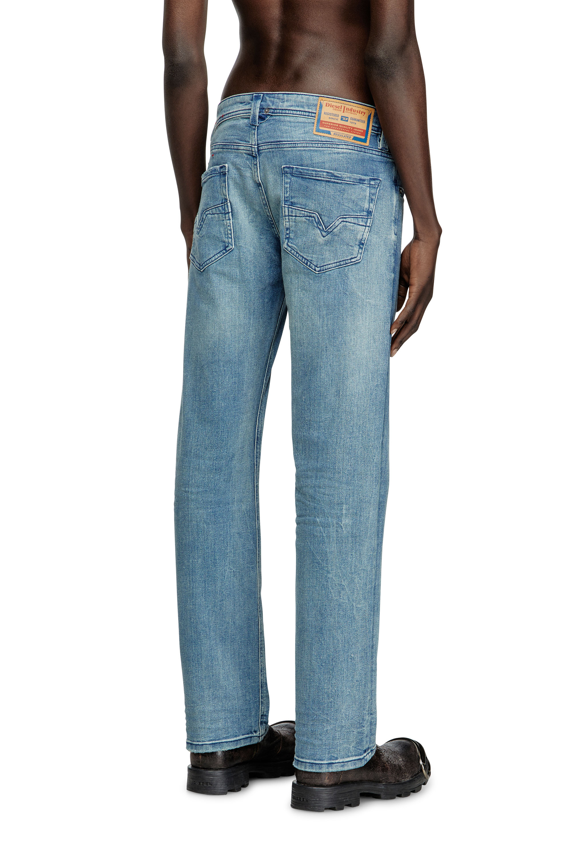 Regular Jeans 1985 Larkee 0BMBW, Mittelblau Diesel - Herren Regular Jeans 1985 Larkee 0BMBW, Mittelblau - 4
